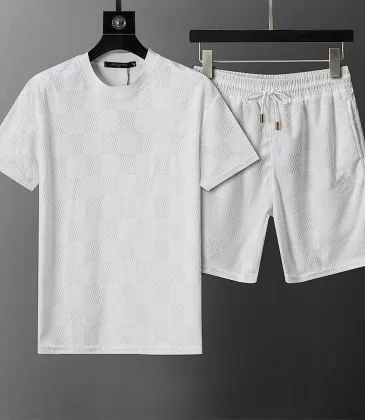 Louis Vuitton tracksuits for Louis Vuitton short tracksuits for men #A61405