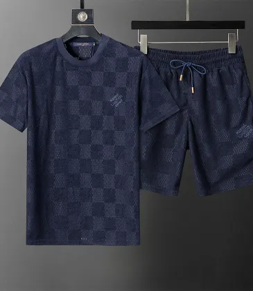 Louis Vuitton tracksuits for Louis Vuitton short tracksuits for men #A61407