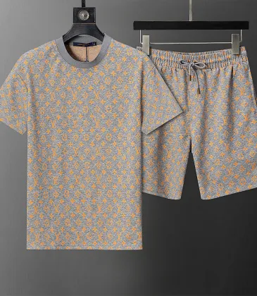 Louis Vuitton tracksuits for Louis Vuitton short tracksuits for men #A61425
