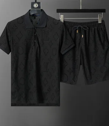 Louis Vuitton tracksuits for Louis Vuitton short tracksuits for men #A61441