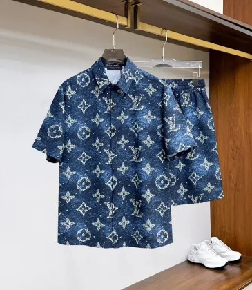 Louis Vuitton tracksuits for Louis Vuitton short tracksuits for men #A62236