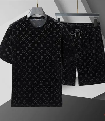 Louis Vuitton tracksuits for Louis Vuitton short tracksuits for men #A65805 Louis Vuitton tracksuits for Louis Vuitton short tracksuits for men #A65805