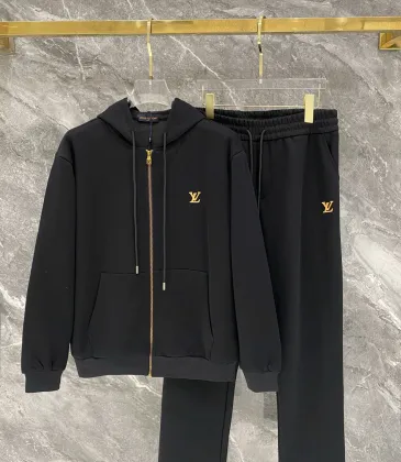 Louis Vuitton tracksuits for Men long tracksuits #B68654