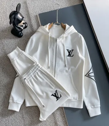Louis Vuitton tracksuits for Men long tracksuits #A58869