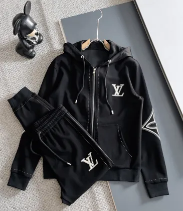 Louis Vuitton tracksuits for Men long tracksuits #A58870