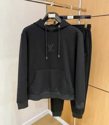 Louis Vuitton tracksuits for Men long tracksuits #A60149