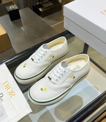 Dior Shoes for Women's Sneakers #A61186