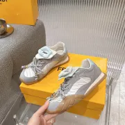 Fendi shoes for Women's Fendi Sneakers #A64361