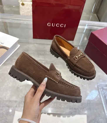 Gucci Shoes for Women Gucci Sneakers #B68656