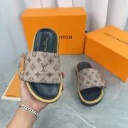 Louis Vuitton Shoes for Men's Louis Vuitton Slippers #A35186