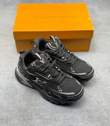 Louis Vuitton Tatic Runner Low Top Logo Lace-Up Casual Sneakers #B68522