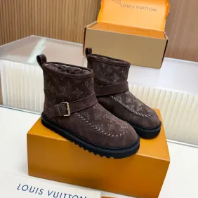 Brand L Brown Suede Winter Boots with Monogram Embroidery, Adjustable Buckle, and Chunky Sole #B69626 Brand L Brown Suede Winter Boots with Monogram Embroidery, Adjustable Buckle, and Chunky Sole #B69626