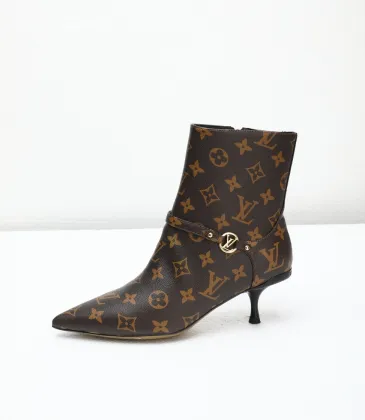 Louis Vuitton Shoes for Women's Louis Vuitton boots #A55669