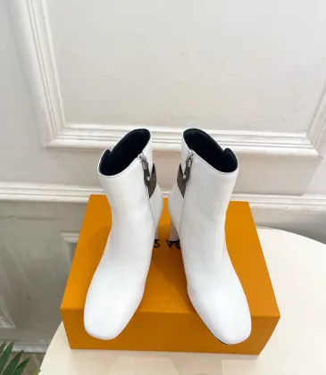 Louis Vuitton Shoes for Women's Louis Vuitton boots #A58233 Louis Vuitton Shoes for Women's Louis Vuitton boots #A58233