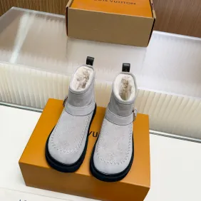 Brand L Women’s Gray Suede Ankle Boots with Shearling Lining & Signature Monogram #B69622 Brand L Women’s Gray Suede Ankle Boots with Shearling Lining & Signature Monogram #B69622