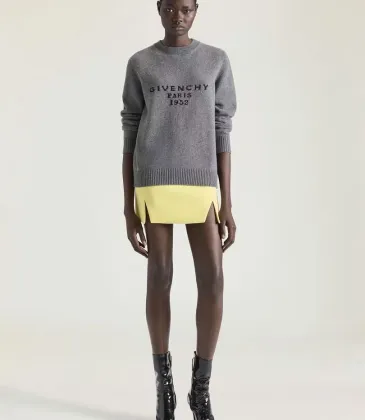 Givenchy sweater #A66120