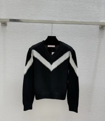 Valentino Women's Knitted Sweater Bold Black White Chevron V Neck Design for Luxury Fashion Enthusiasts #A56288 Valentino Women's Knitted Sweater Bold Black White Chevron V Neck Design for Luxury Fashion Enthusiasts #A56288
