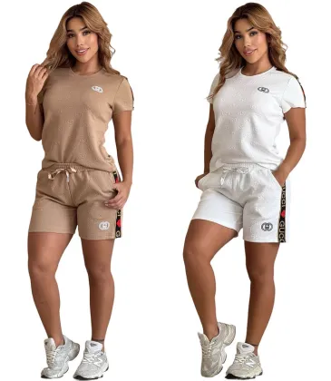 Sale Gucci Embossed Short Set with Contrast Side Panels #A47229 Sale Gucci Embossed Short Set with Contrast Side Panels #A47229